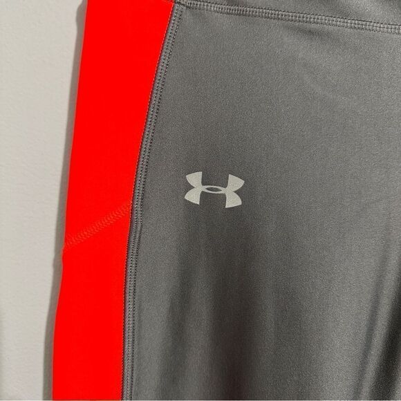 Under Armour 3/4 length compression leggings size XL - Picture 2 of 7